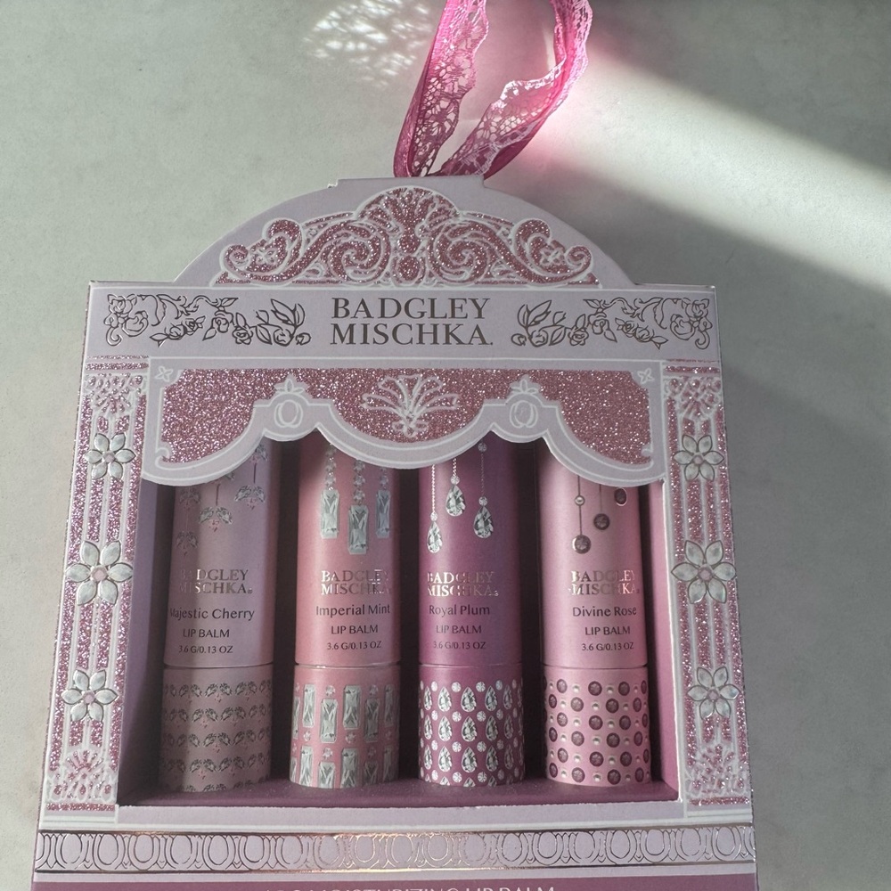 NWT Badgley Mischka | Lip Balm Set of 4 | Pink Tones